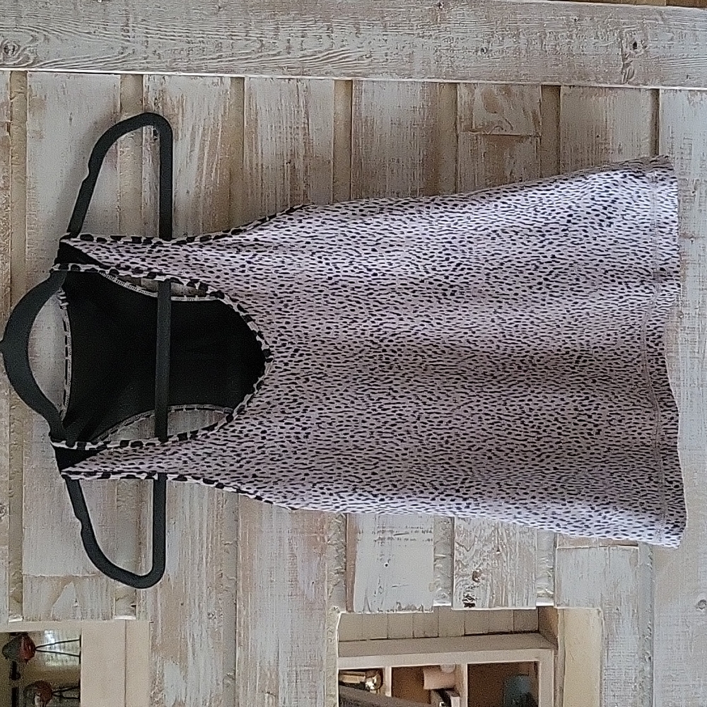 Euc Lululemon Exercise Tank - image 1